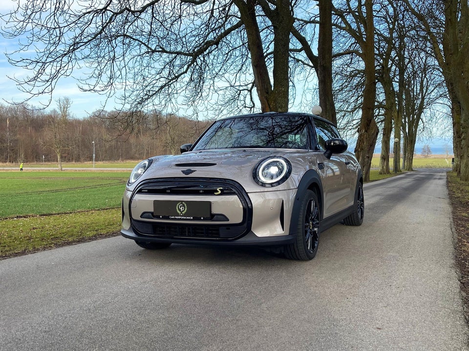 MINI Cooper SE Collection 3d