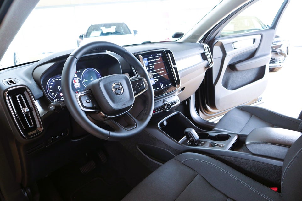 Volvo XC40 1,5 T4 ReCharge Inscription aut. 5d