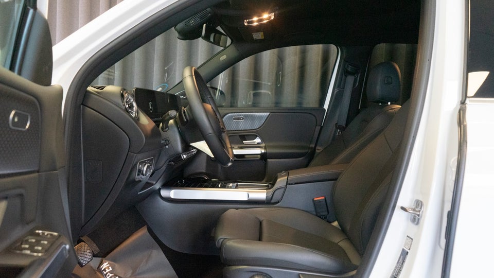 Mercedes EQB250+ Progressive 7prs 5d