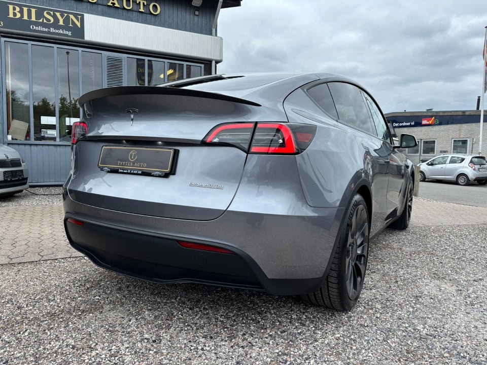 Tesla Model Y Performance AWD 5d