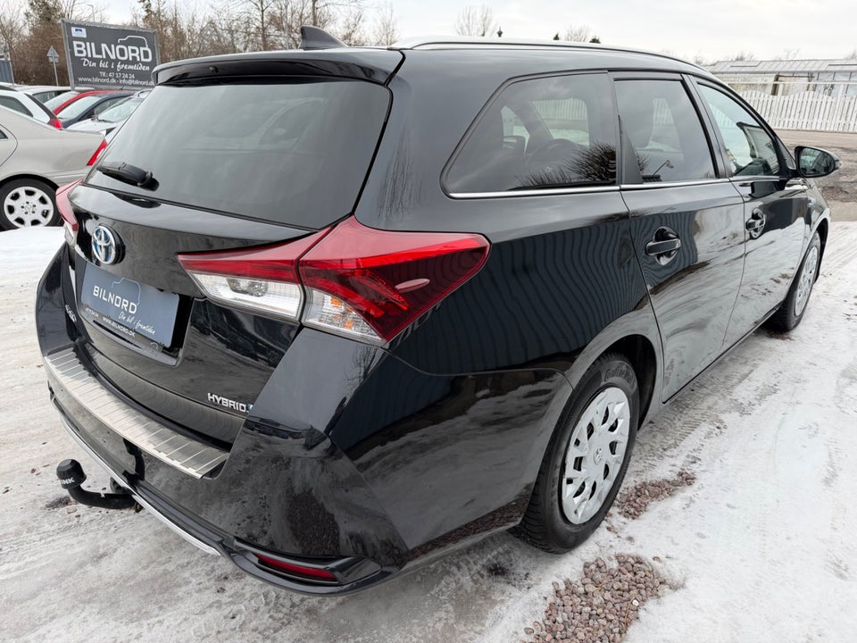 Toyota Auris 1,8 Hybrid H2 Comfort Touring Sports CVT 5d