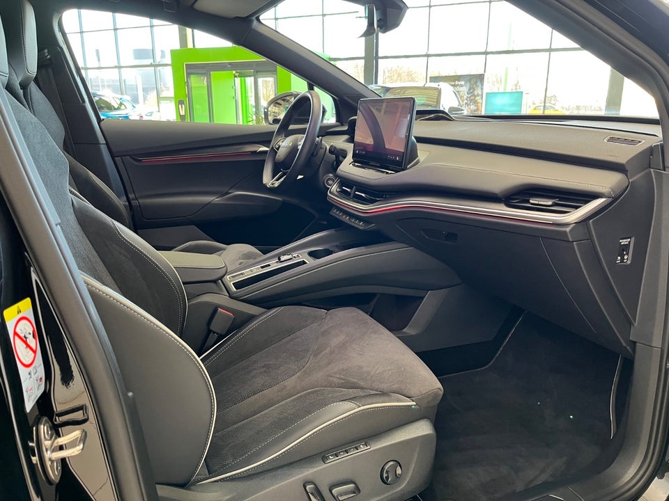 Skoda Enyaq 85x iV Sportline Maxx 5d