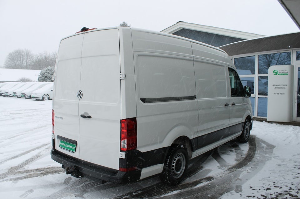 VW Crafter 35 2,0 TDi 177 Kassevogn L3H2 aut.