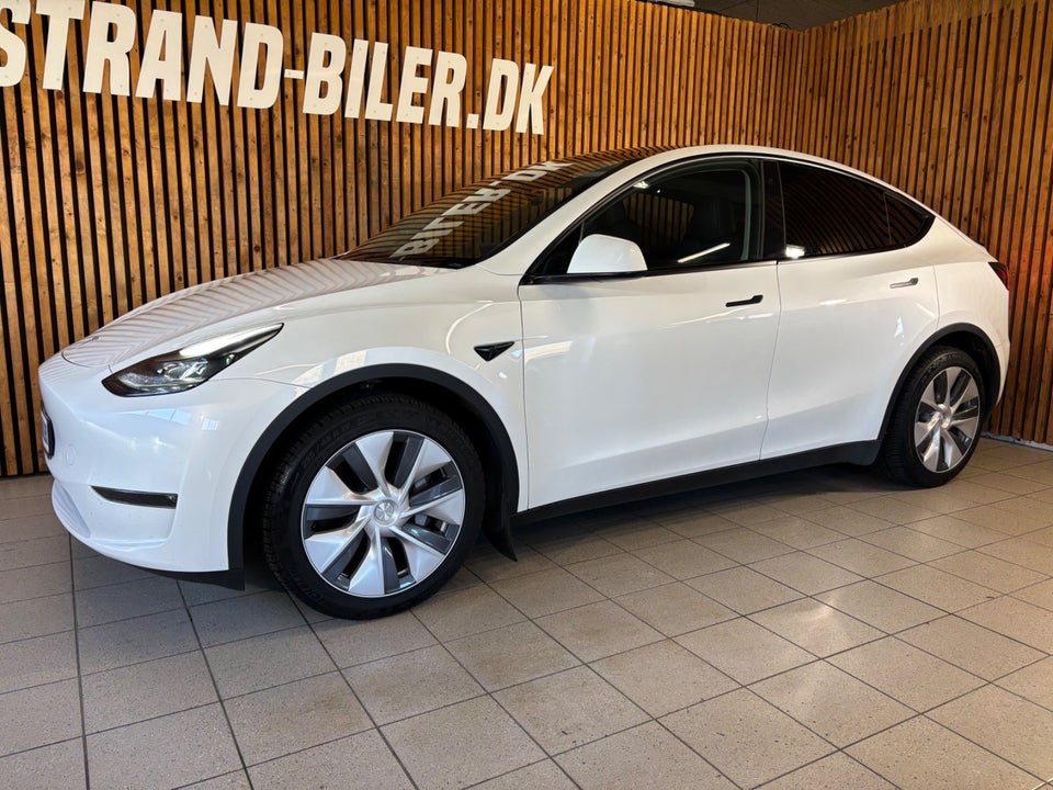 Tesla Model Y Long Range AWD 5d