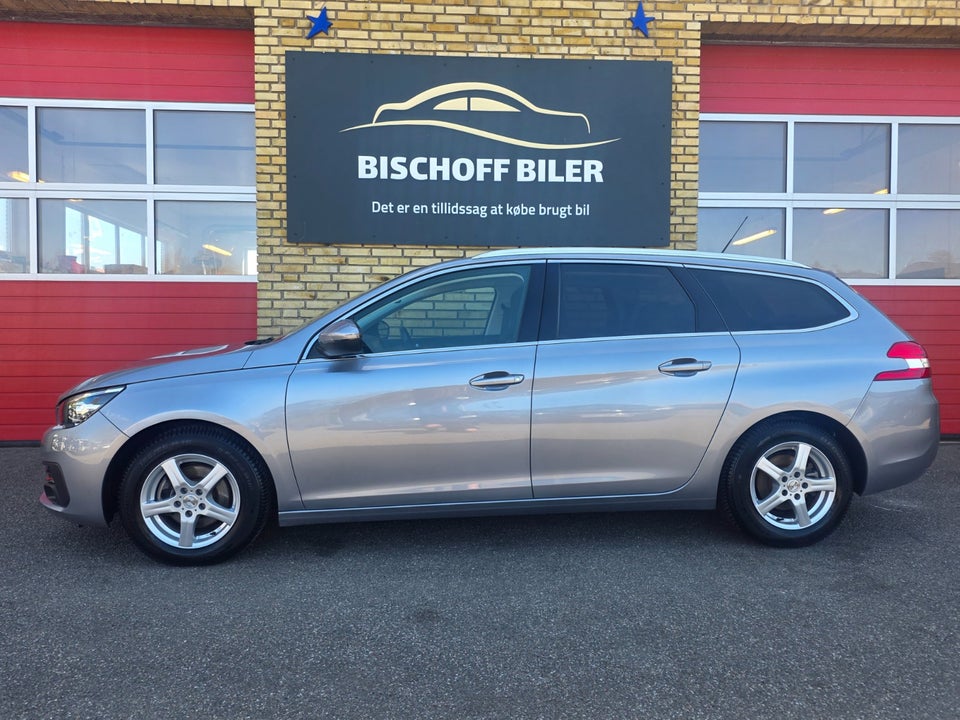 Peugeot 308 1,2 PureTech 130 Selection Sky SW EAT8 5d