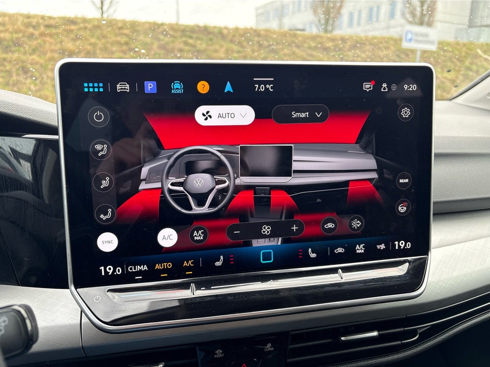 VW Golf VIII 1,5 TSi 150 Life 5d