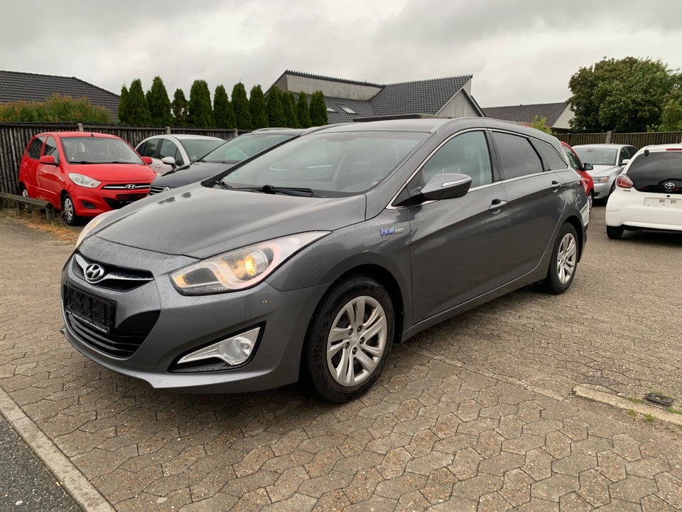 Hyundai i40 1,7 CRDi 115 Comfort Business CW 5d