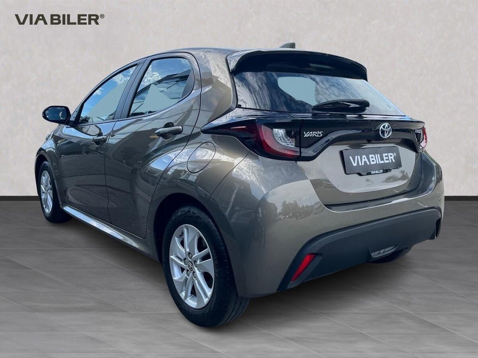 Toyota Yaris 1,5 Hybrid Active e-CVT 5d