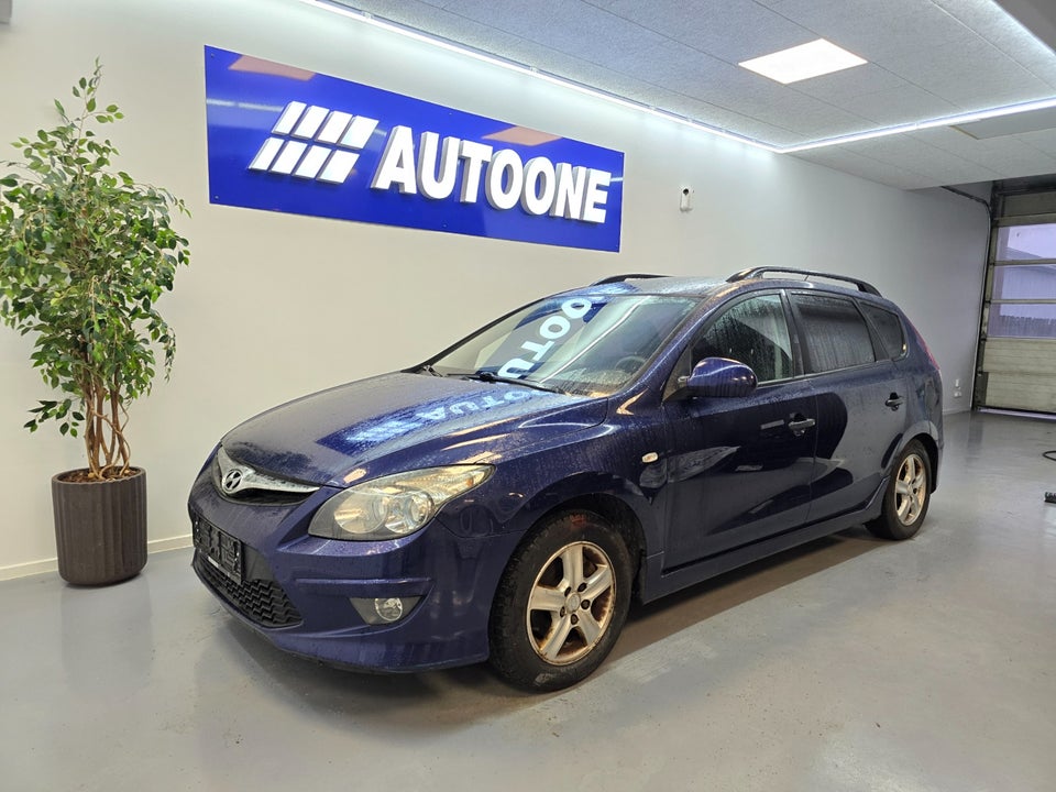 Hyundai i30 1,6 CRDi 90 Comfort CW 5d