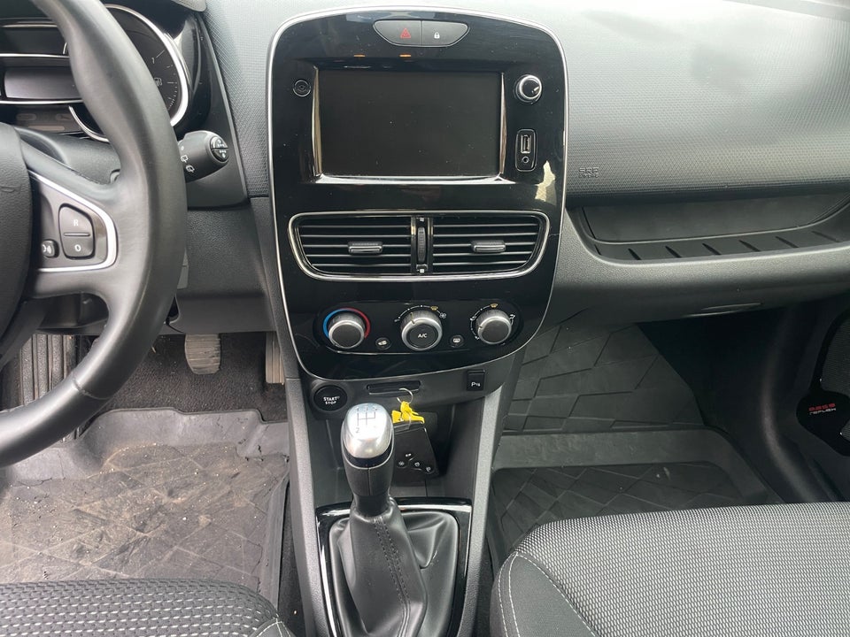 Renault Clio IV 0,9 TCe 90 Zen Sport Tourer 5d