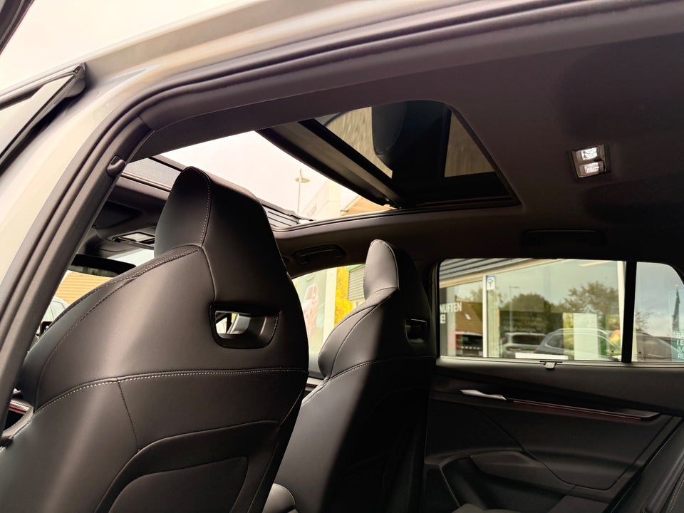 Skoda Enyaq 85 iV Sportline Advanced 5d