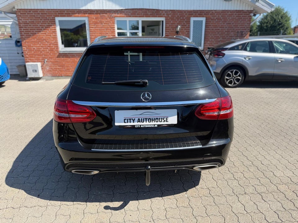 Mercedes C200 2,0 AMG Line stc. aut. 5d
