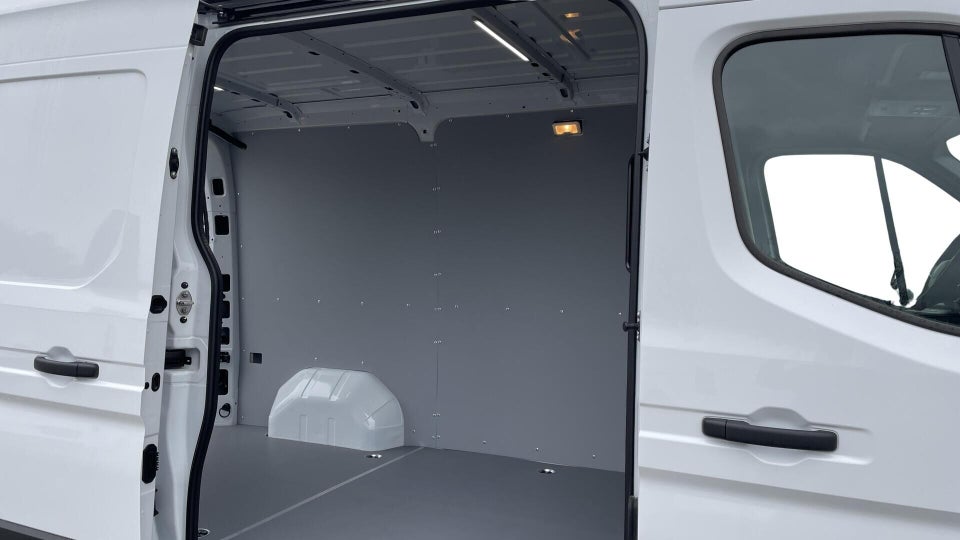 Renault Master V T35 2,0 dCi 150 L2H2 Kassevogn Tekno