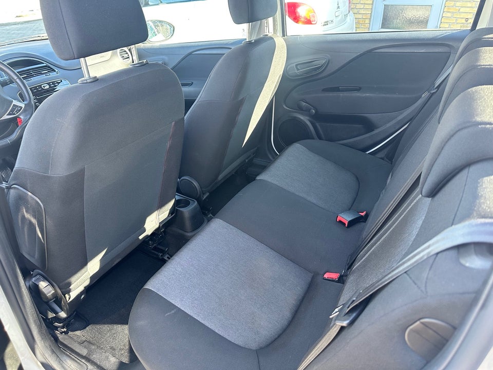 Fiat Punto 0,9 TwinAir 100 Lounge 5d