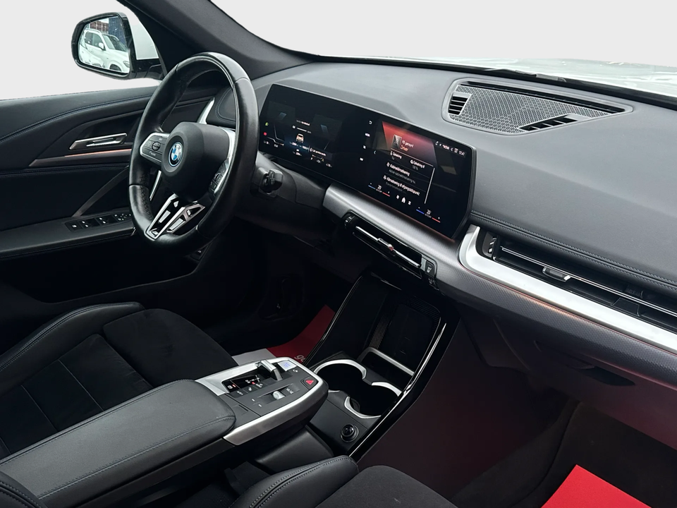 BMW iX1 eDrive20 M-Sport 5d