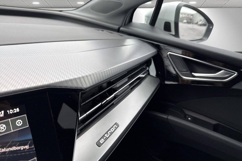 Audi Q4 e-tron 40 Attitude 5d