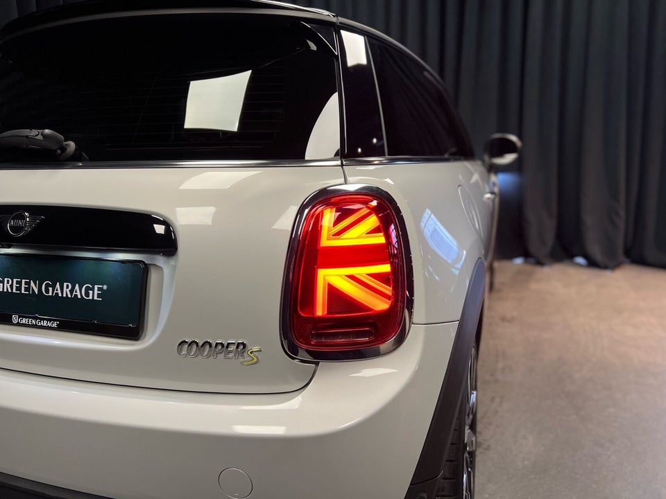 MINI Cooper SE Classic Trim 3d