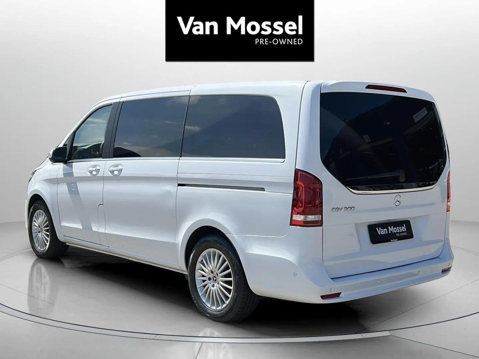 Mercedes EQV300 Avantgarde L