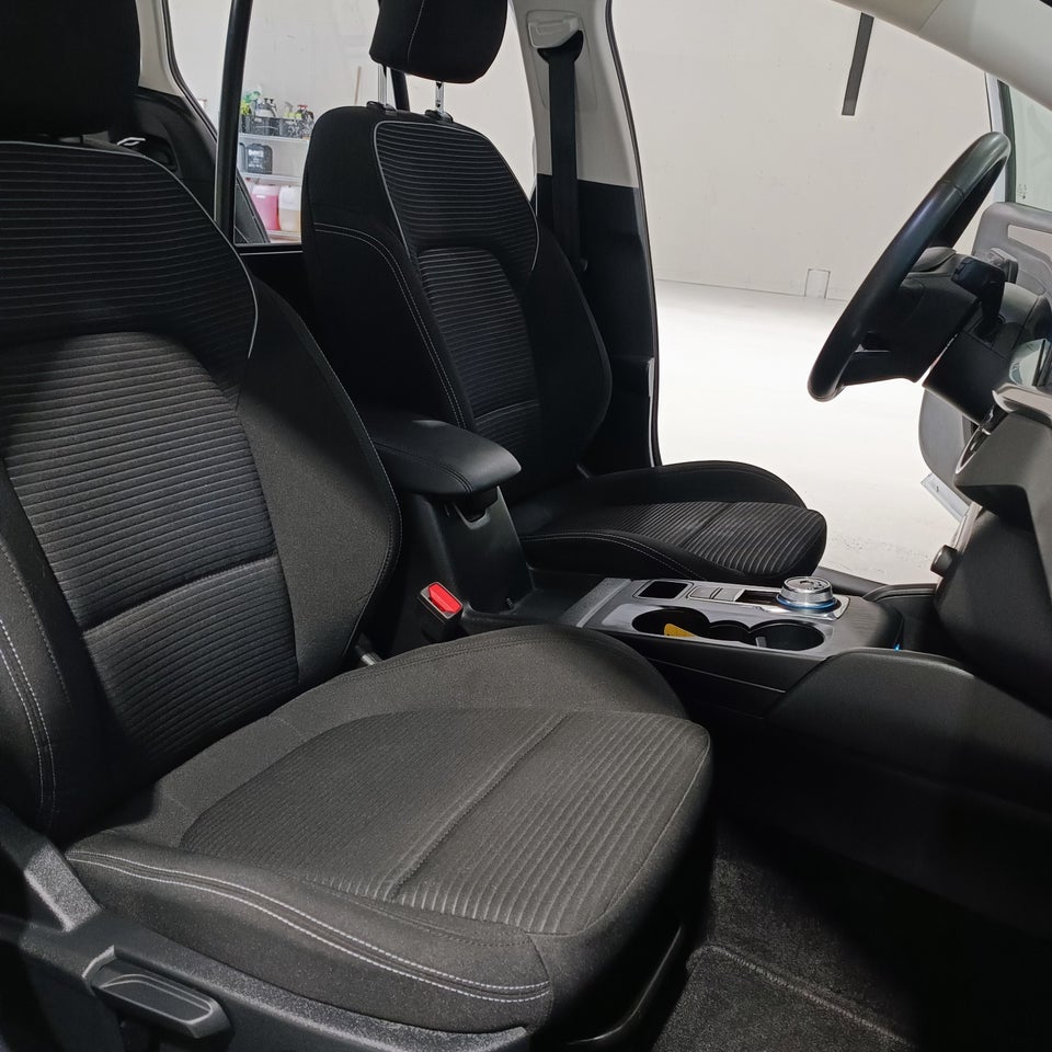 Ford Focus 1,5 EcoBlue Titanium stc. aut. Van 5d