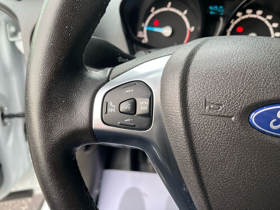 Ford Transit Courier 1,5 TDCi 100 Limited