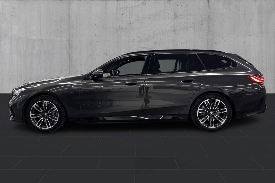 BMW i5 eDrive40 Touring M-Sport 5d