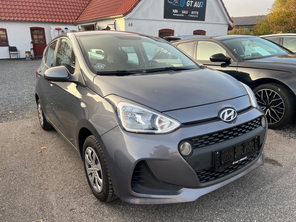 Hyundai i10 1,0 Premium 5d