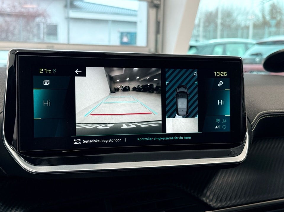 Peugeot e-208 50 GT 5d