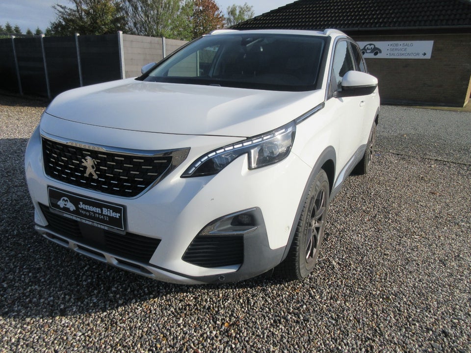 Peugeot 3008 1,5 BlueHDi 130 Allure Pack 5d