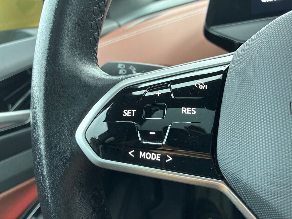 VW ID.4 77 Family Performance 5d