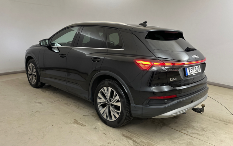 Audi Q4 e-tron 40 Advanced 5d