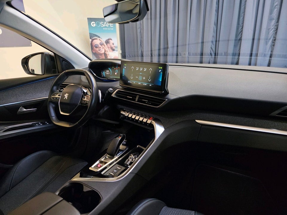 Peugeot 3008 1,6 Hybrid Performance Sport Limited EAT8 5d