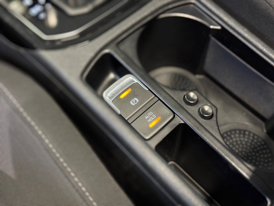 VW Touran 1,4 TSi 150 Highline 7prs 5d