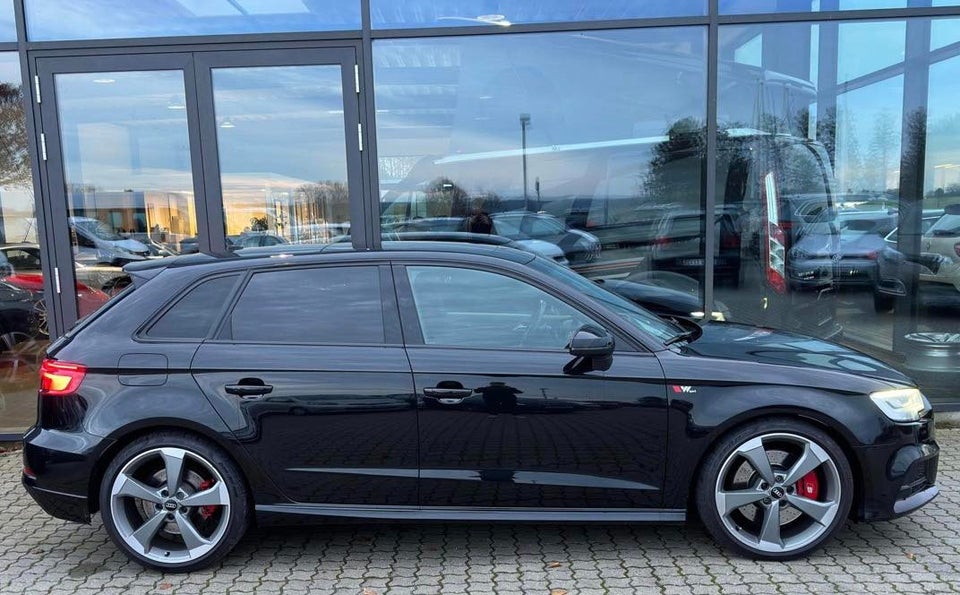 Audi S3 2,0 TFSi Sportback quattro S-tr. 5d