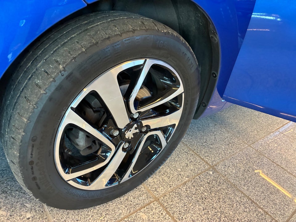 Peugeot 108 1,0 e-VTi 72 Infinity 5d