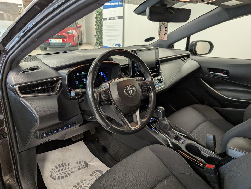 Toyota Corolla 1,8 Hybrid H3 Smart Touring Sports MDS 5d