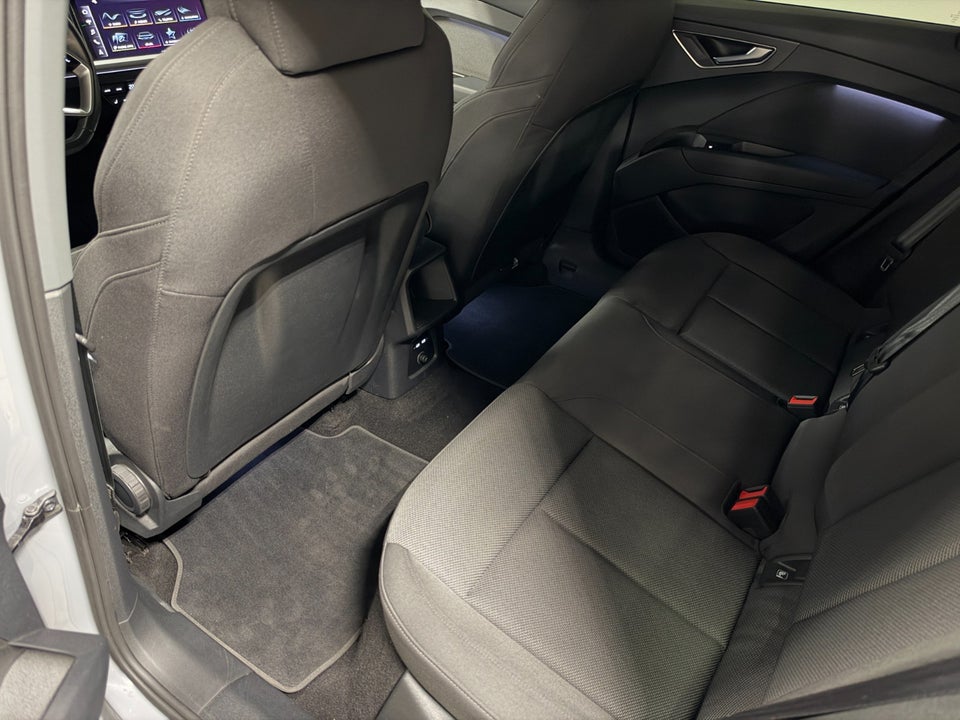 Audi Q4 e-tron 45 S-line Sportback 5d