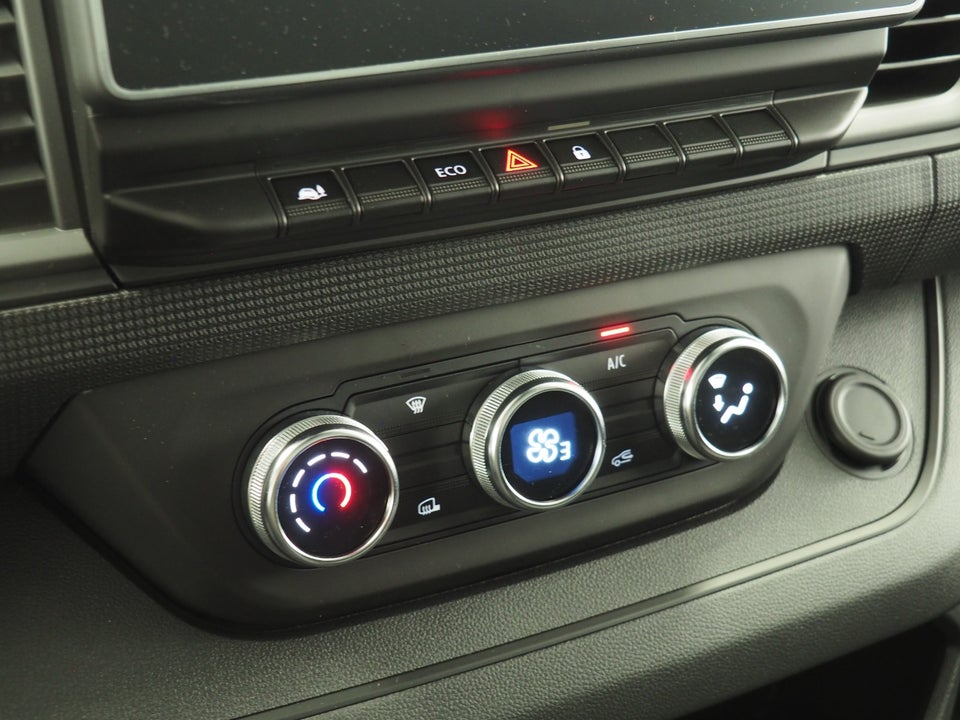 Renault Trafic 2,0 dCi 130 L2H1 Tekno