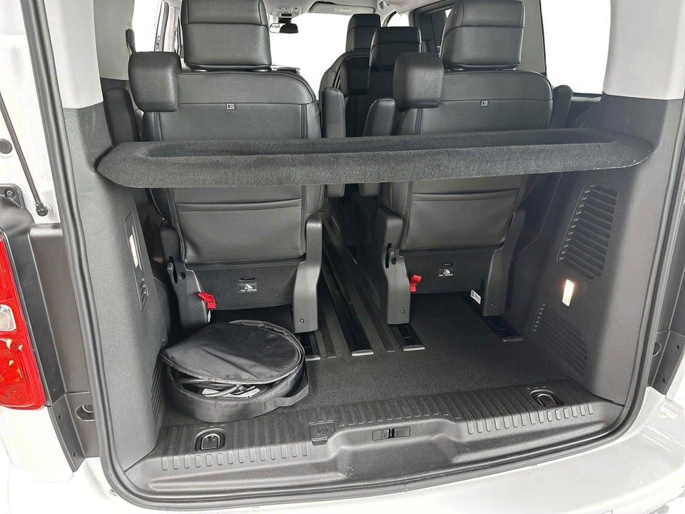 Peugeot e-Traveller 75 L2 VIP