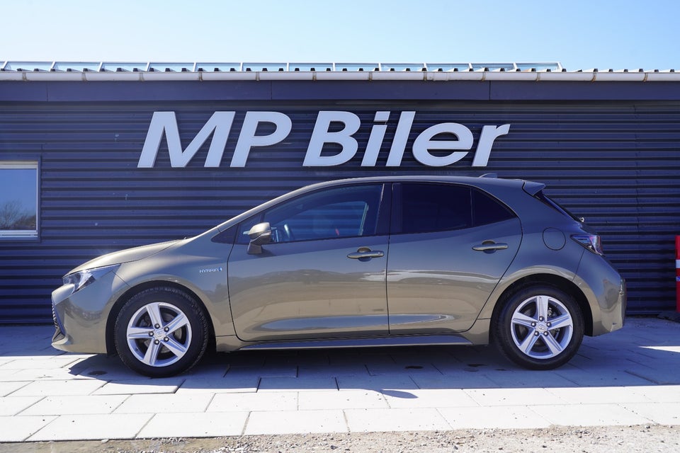 Toyota Corolla 1,8 Hybrid H3 MDS 5d