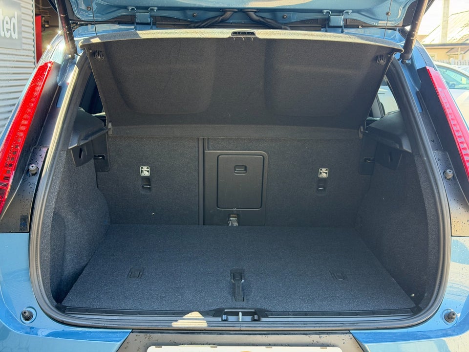 Volvo EX40 Extended Range Ultra 5d
