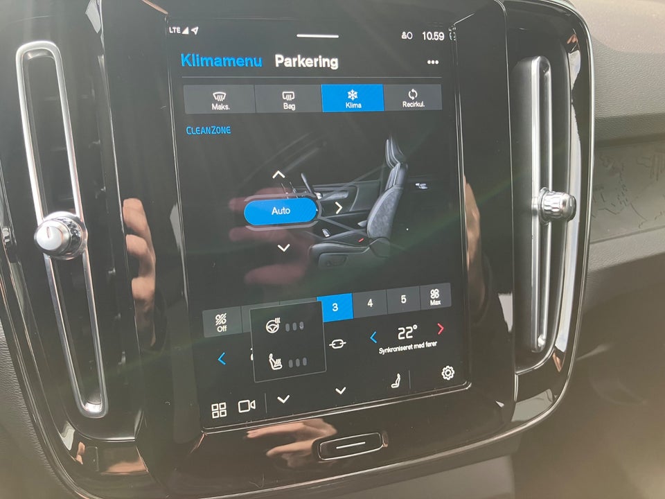 Volvo XC40 P6 ReCharge Core 5d