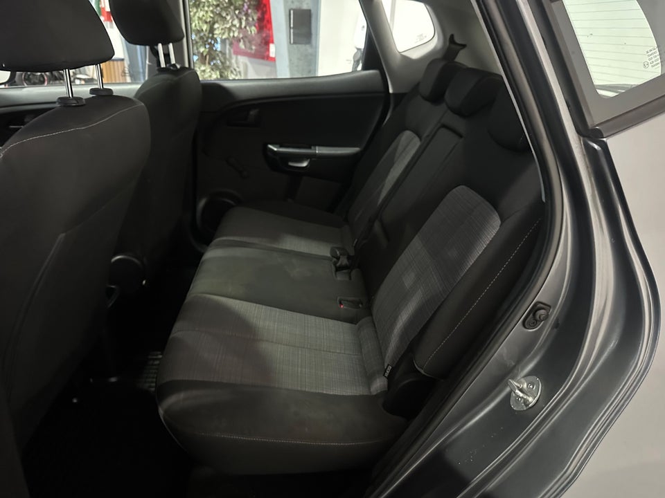 Kia Venga 1,4 CVVT Motion Fashion 5d