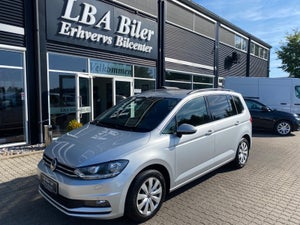 VW Touran, modelår 2021, 109,000 km