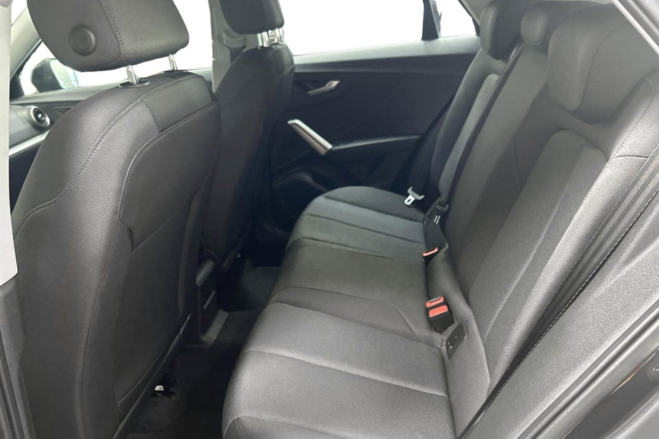 Audi Q2 35 TFSi Prestige S-tr. 5d