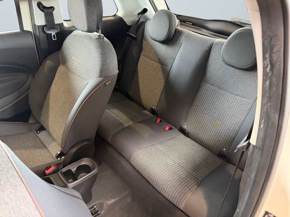 Fiat 500e 42 Icon 3d