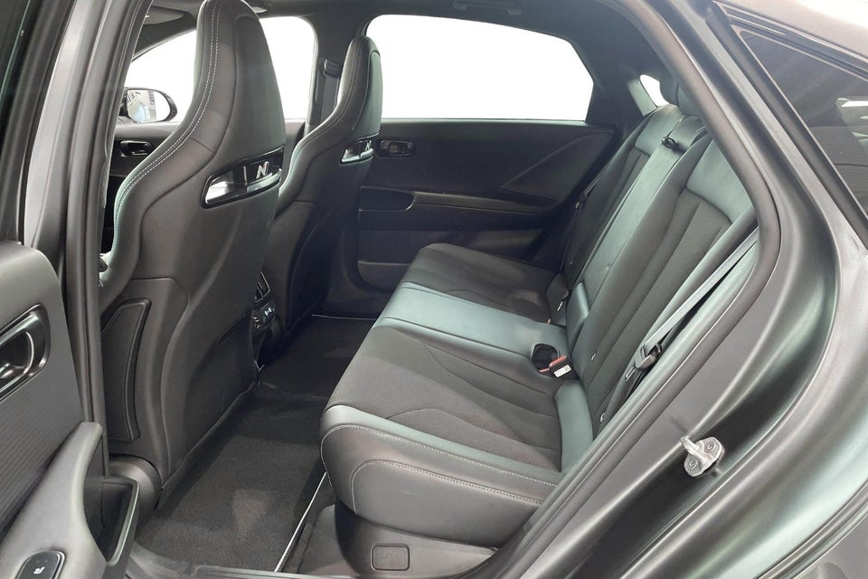 Hyundai Ioniq 6 84 N AWD 4d