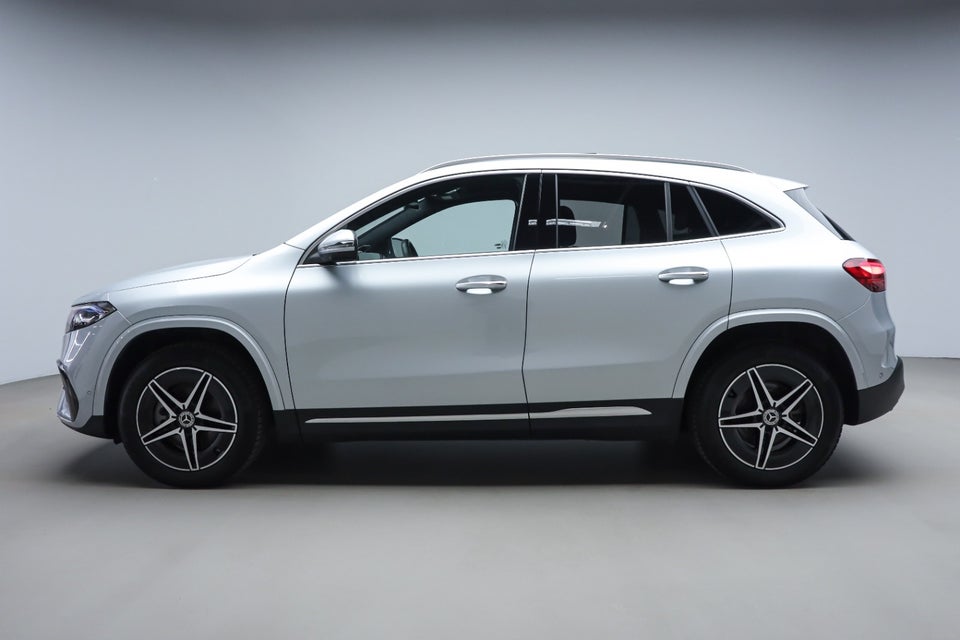 Mercedes EQA350 AMG Line Premium 4Matic 5d