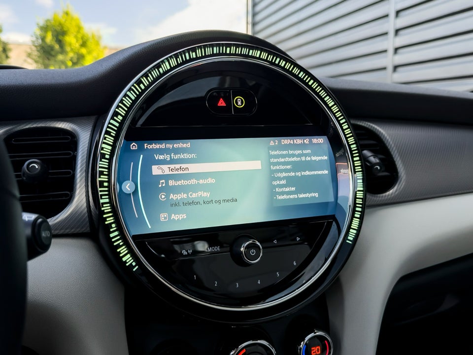 MINI Cooper SE Maximise 3d