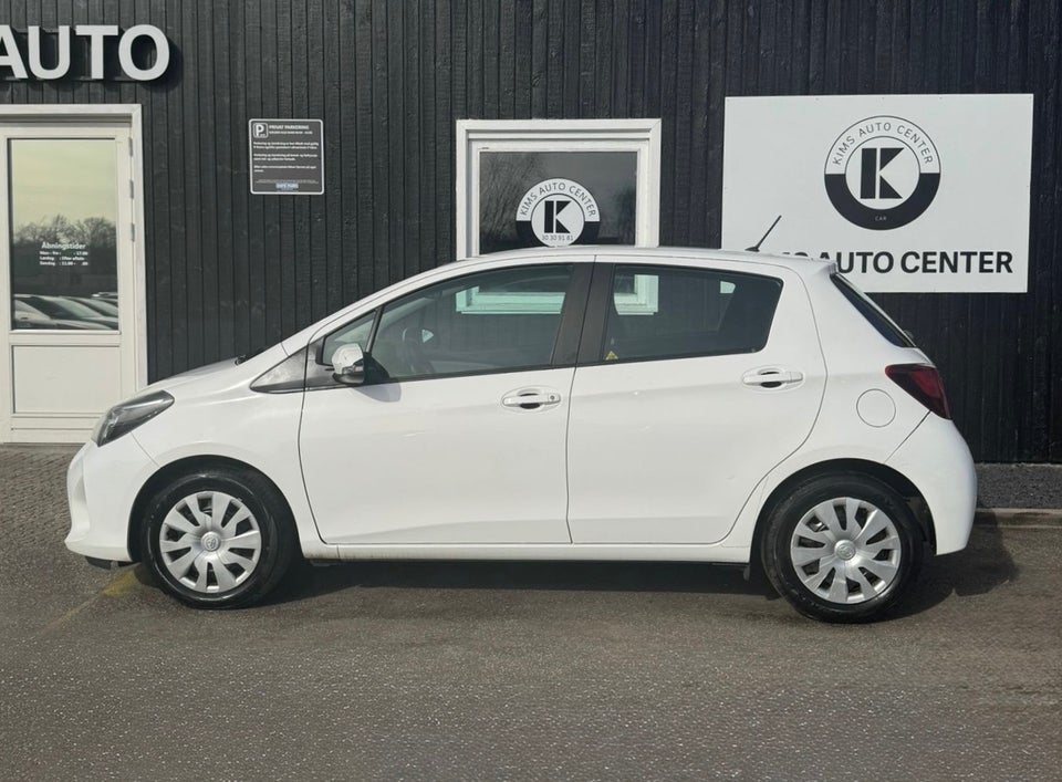 Toyota Yaris 1,0 VVT-i T2 Premium 5d