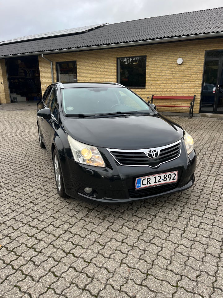 Toyota Avensis 2,0 D-4D T2 stc. 5d